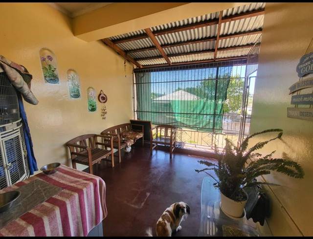 3 BEDROOM HOUSE FOR SALE IN MOSEL